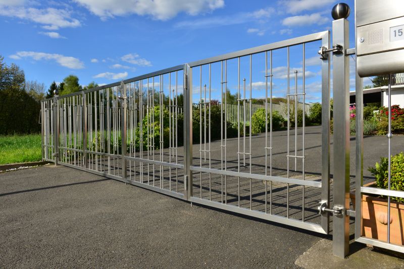 Steel Fence Replacement in South Houston, TX
